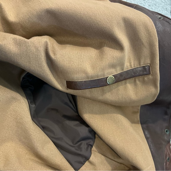 Vintage Orvis Leather Coat - Picture 12 of 14